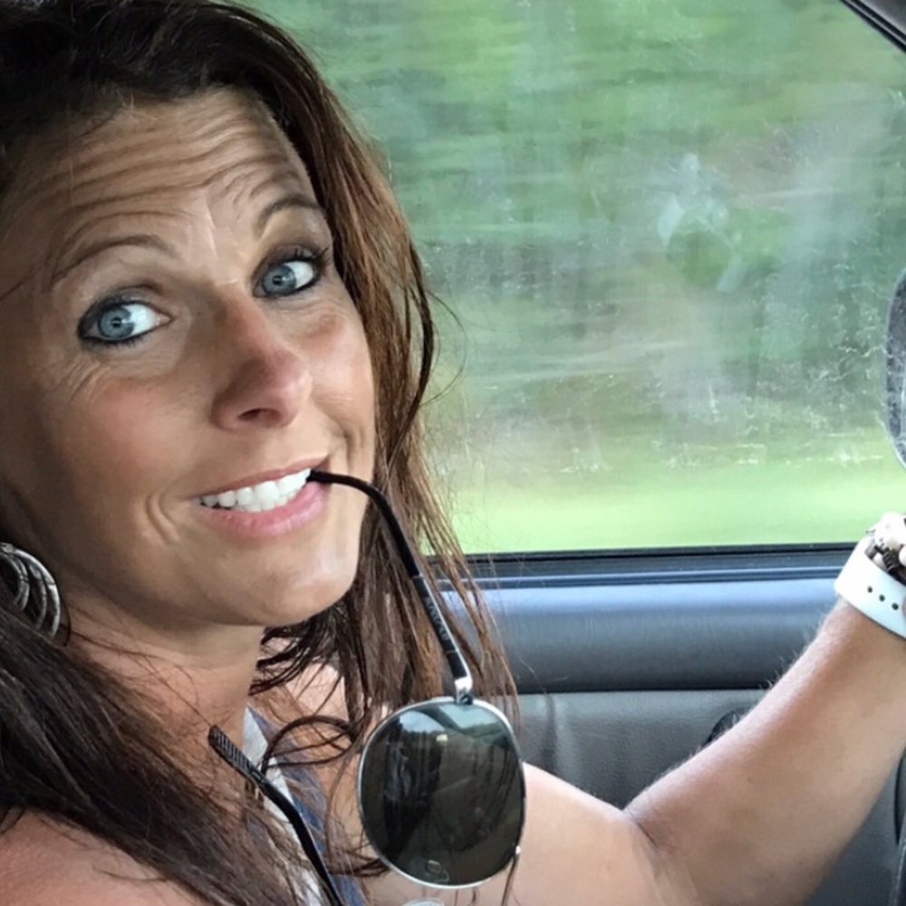 Meet your Posher, Angie